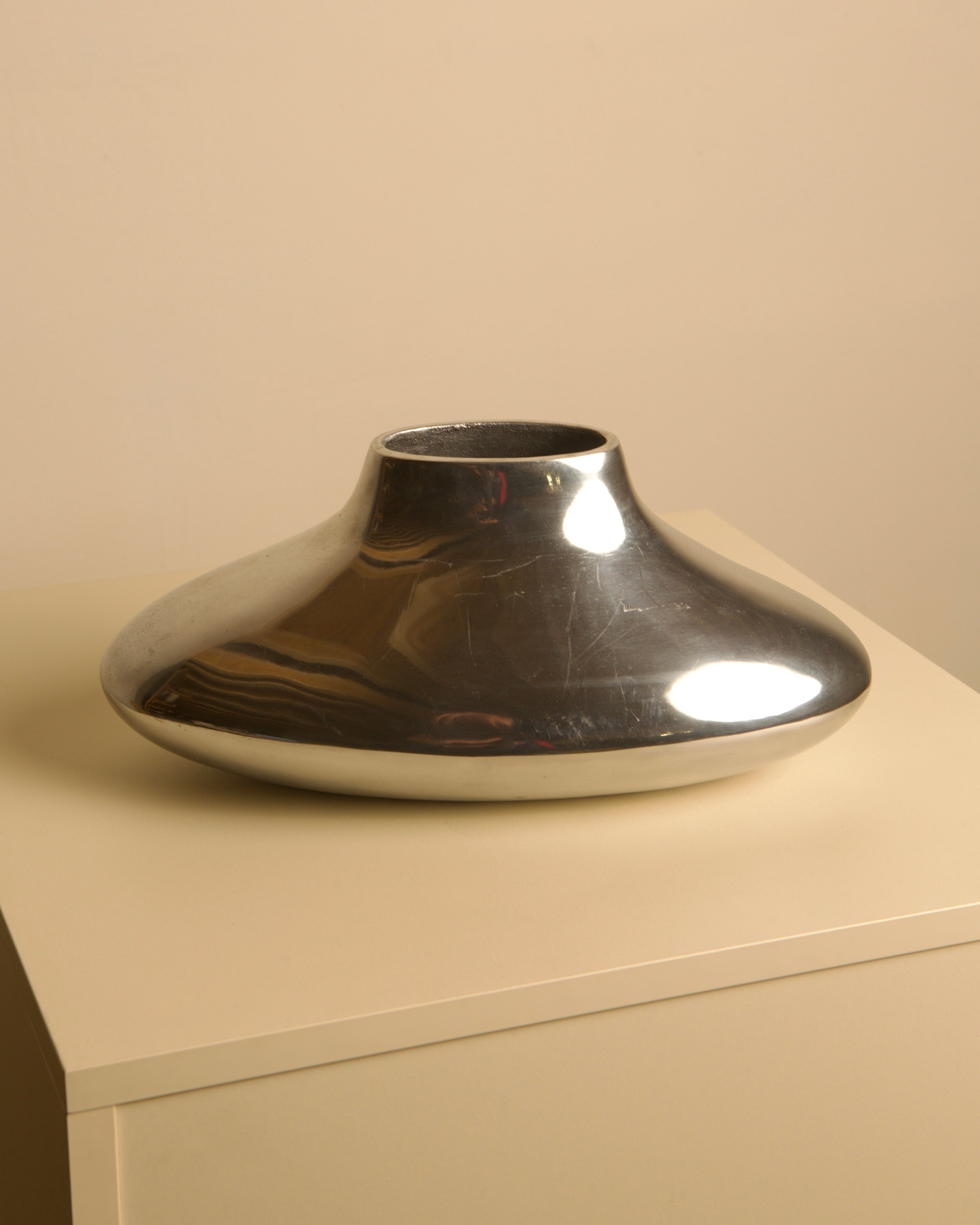 1980s Flat Cast Aluminum Vase - Image 2