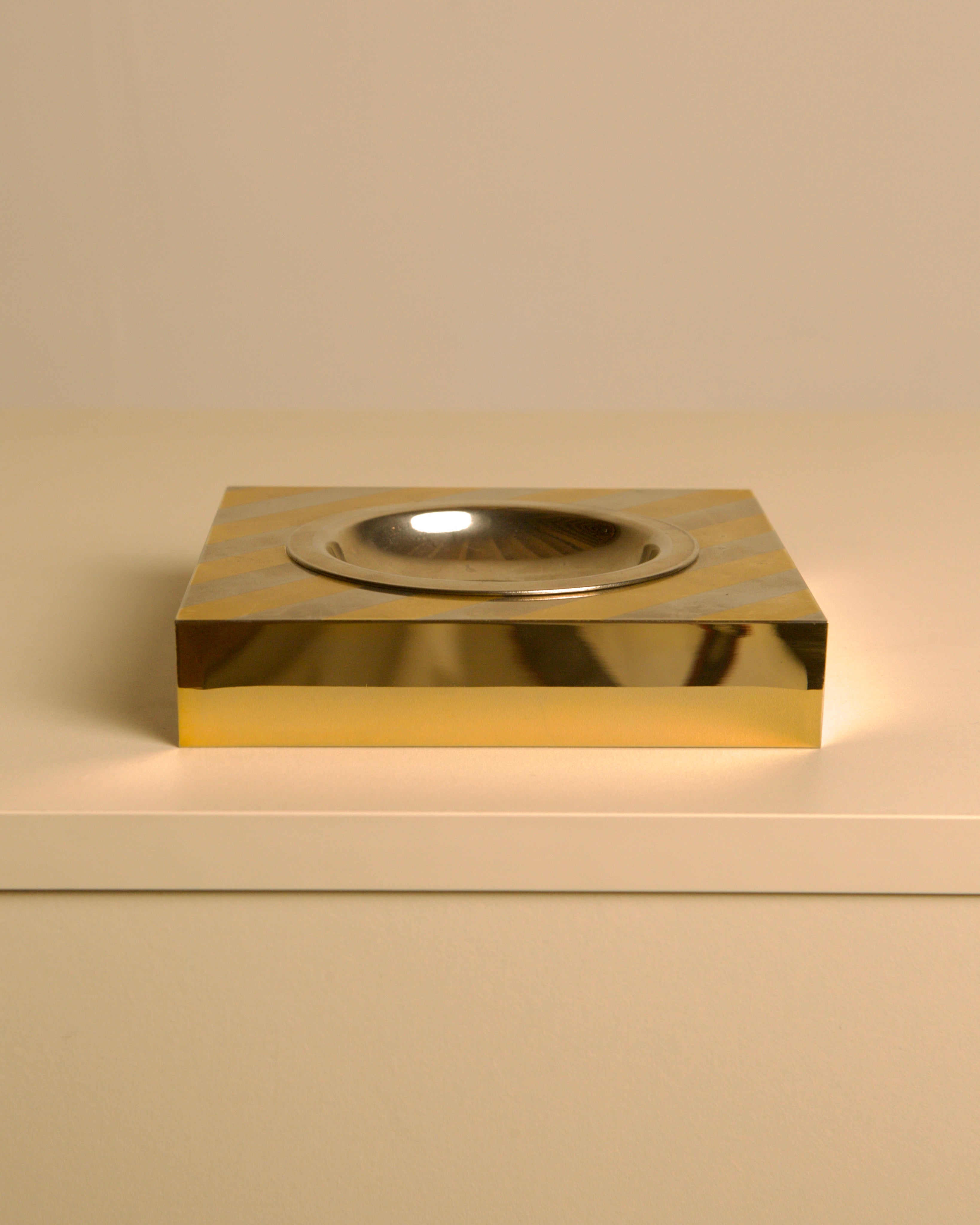 1970s Silver-Plated Metal Catchall - Image 3