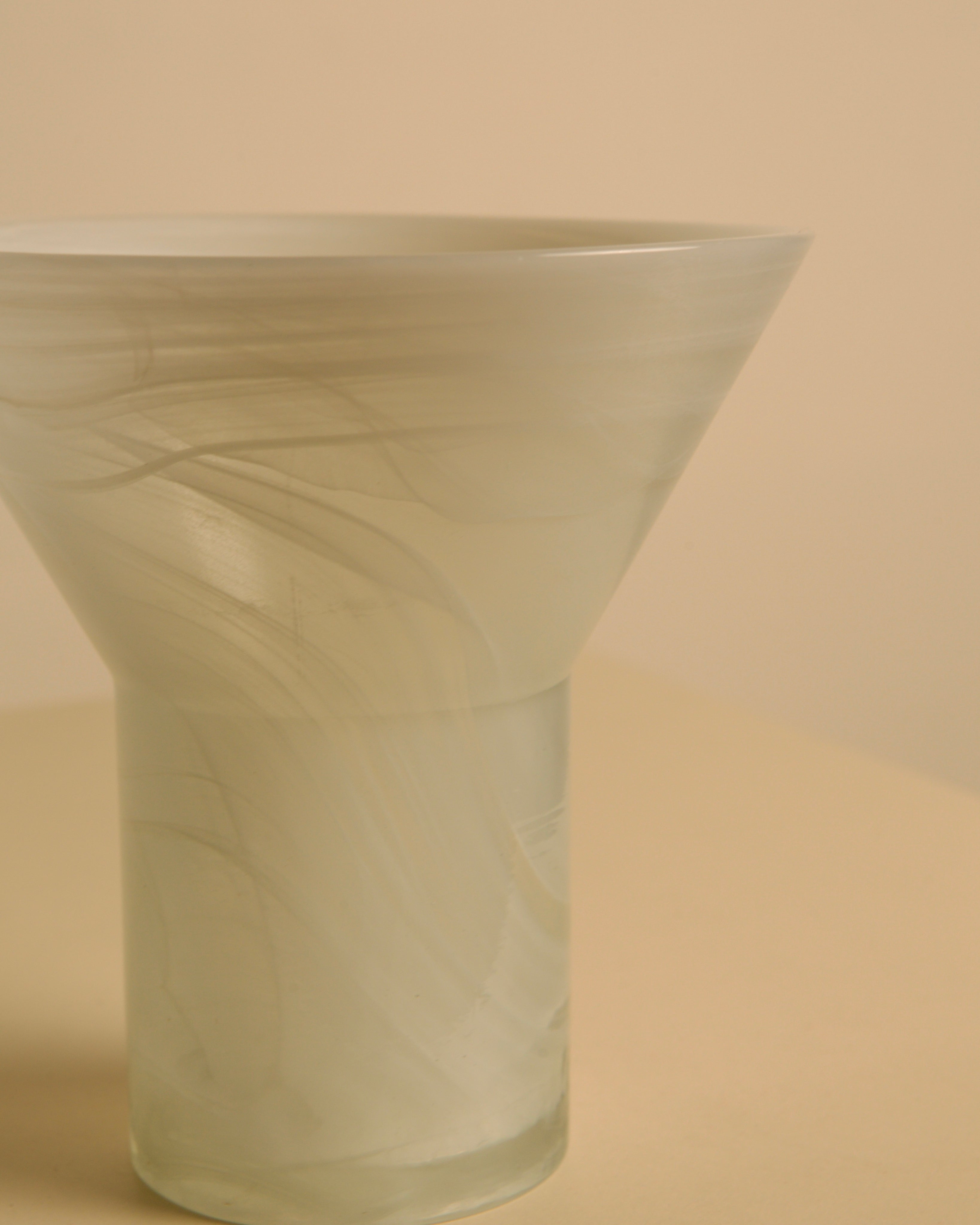 1980s Transparent Murano Glass Vase - Image 3