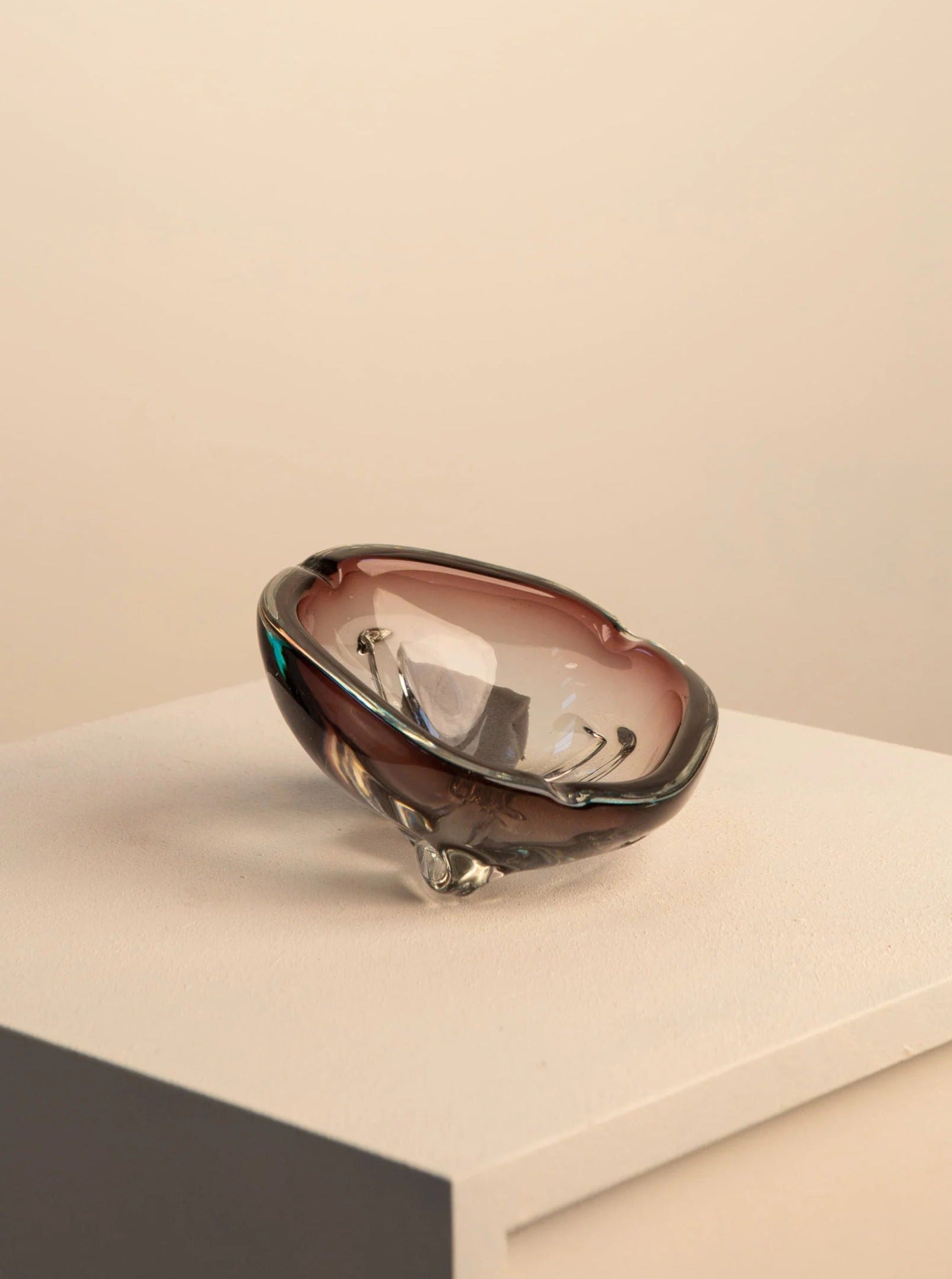 Mauve Transparent Glass Ashtray - Image 2