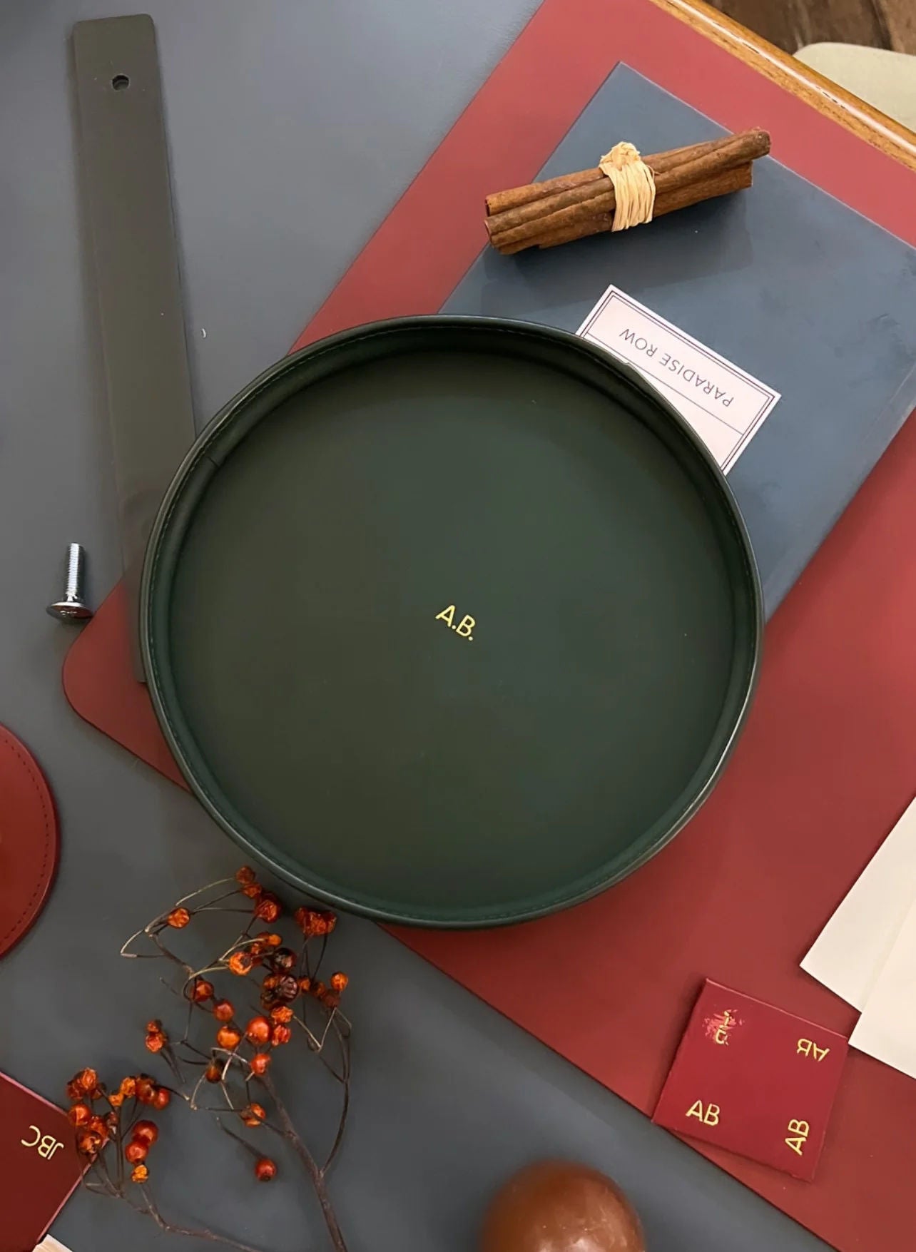 Round Leather Trinket Tray - Image 40