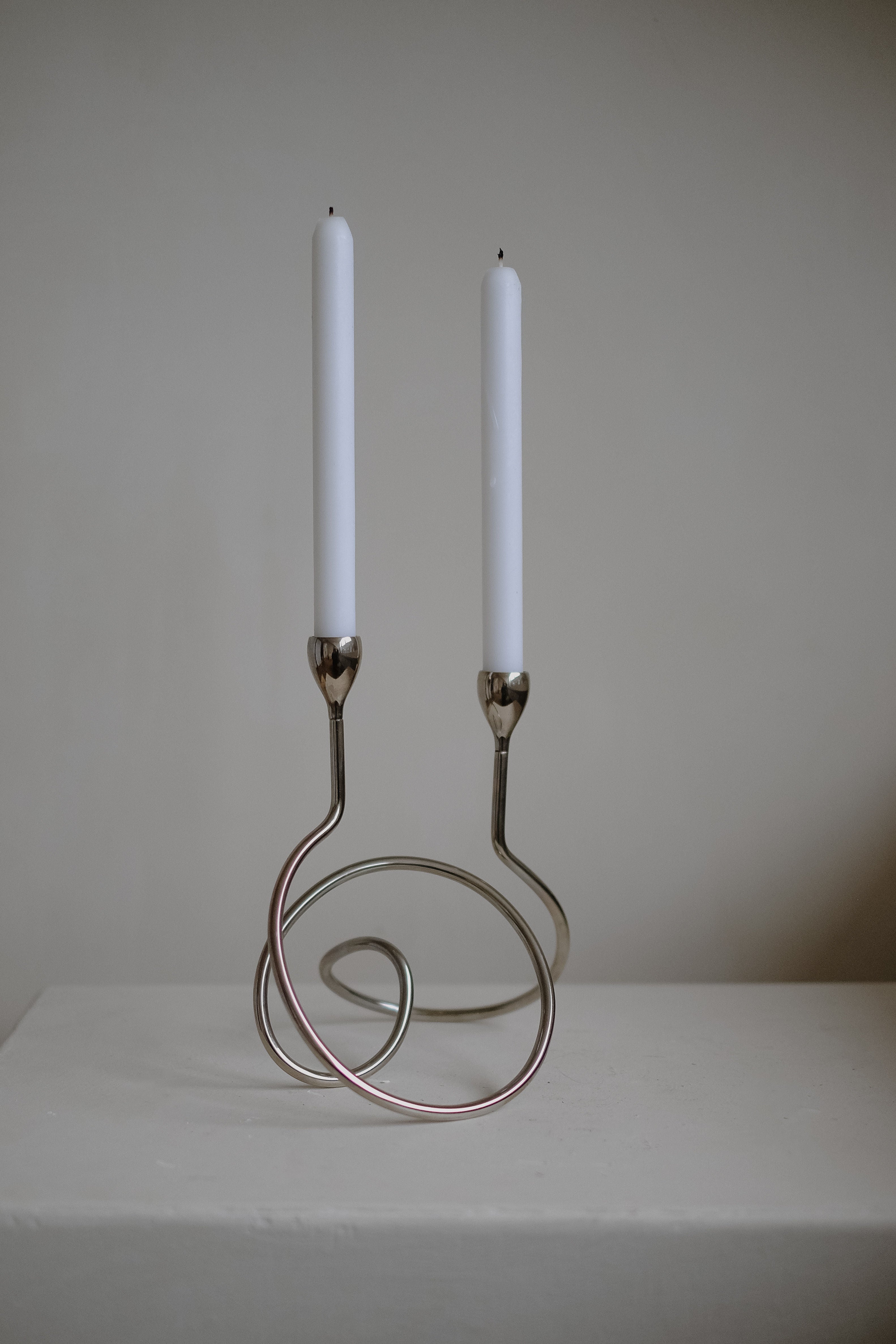 Chrome Loop Candle Holder - Image 2