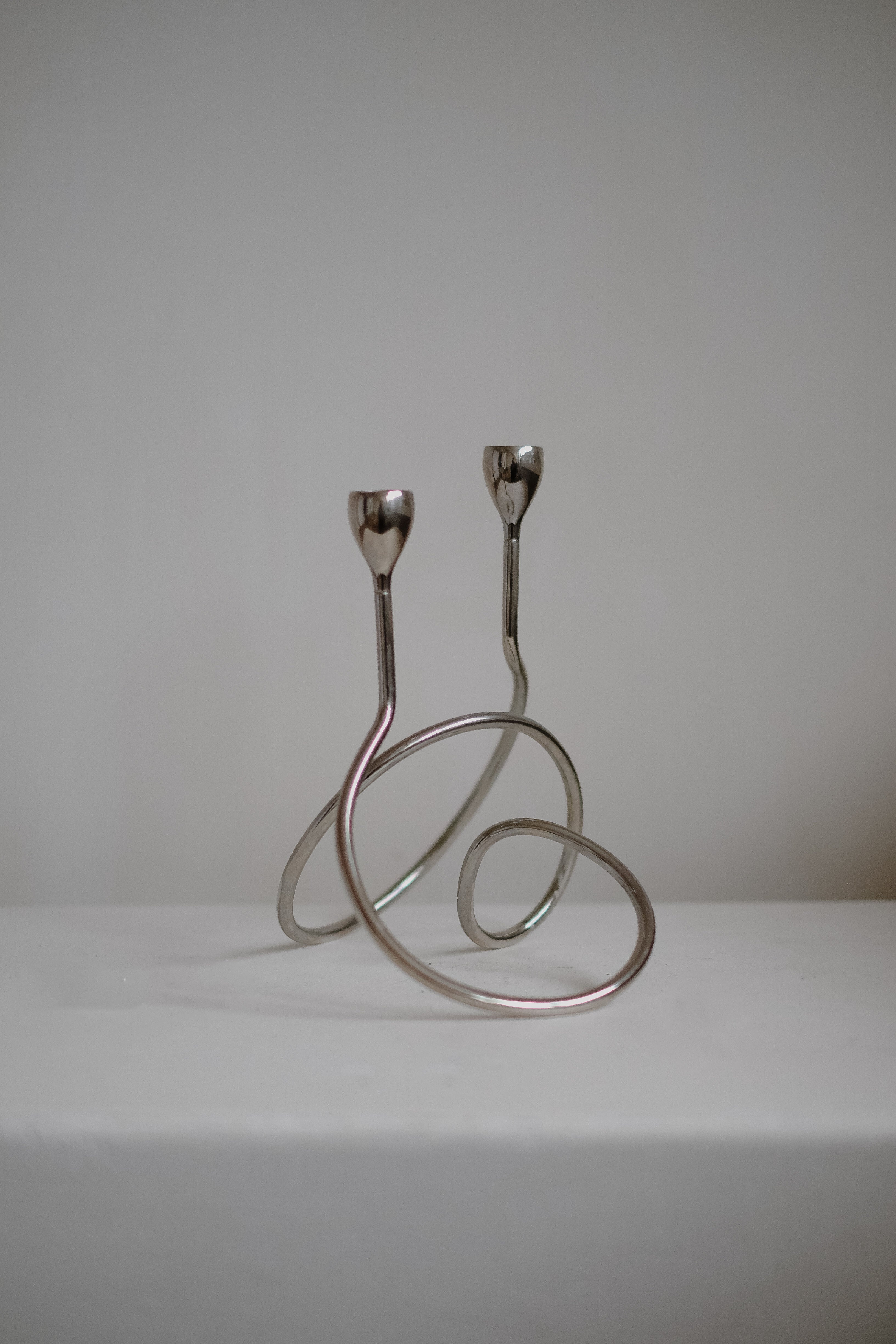 Chrome Loop Candle Holder - Image 5