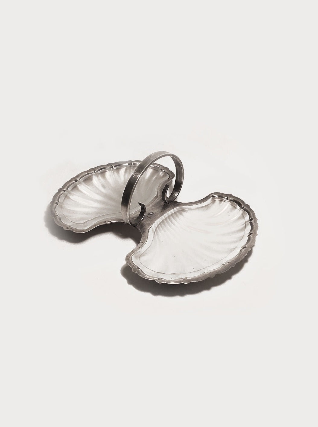 Double Shell Serving Tray - Image 2