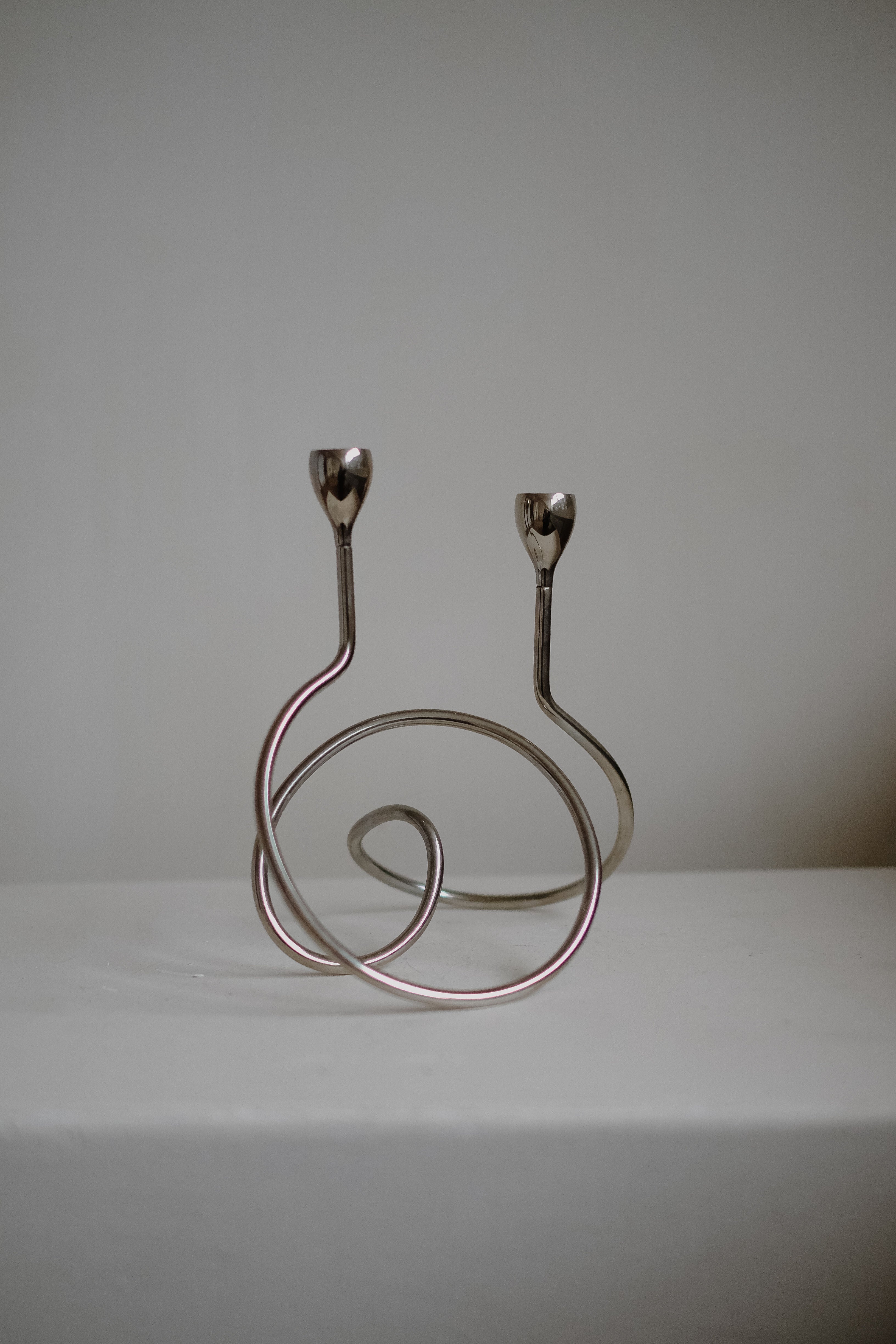 Chrome Loop Candle Holder - Image 6