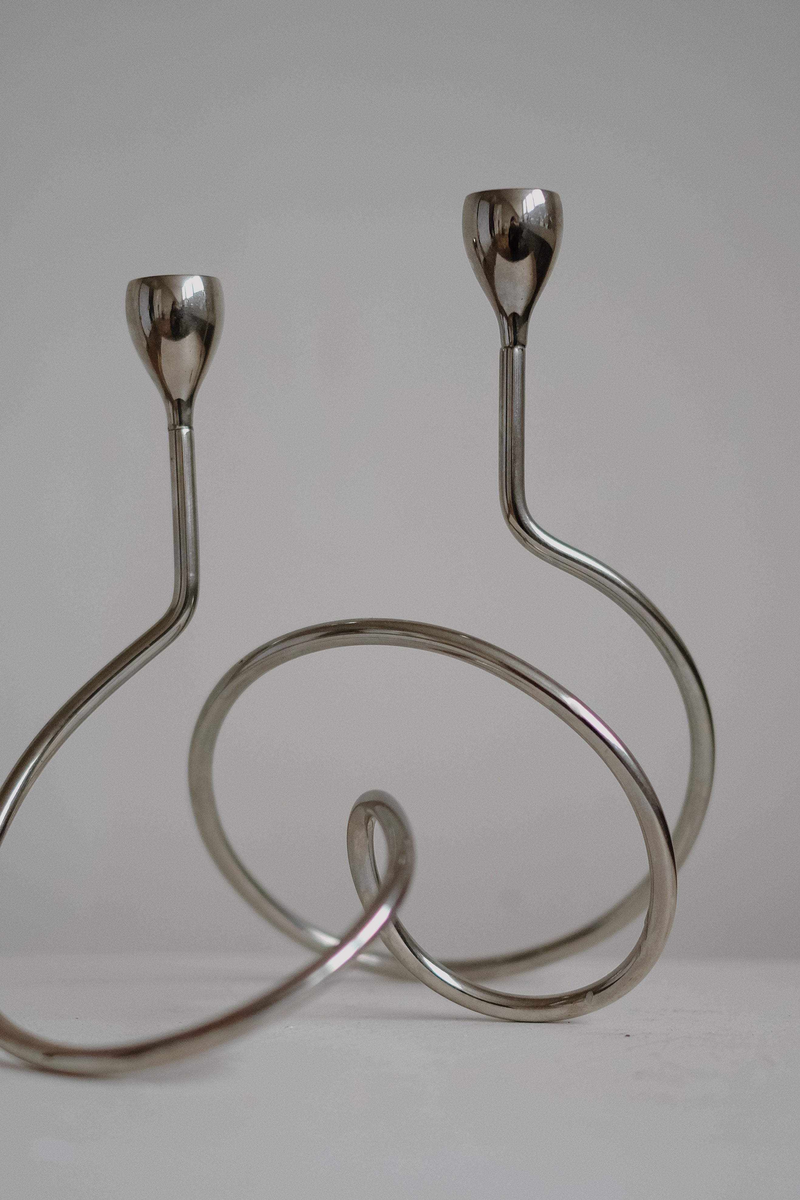 Chrome Loop Candle Holder - Image 3