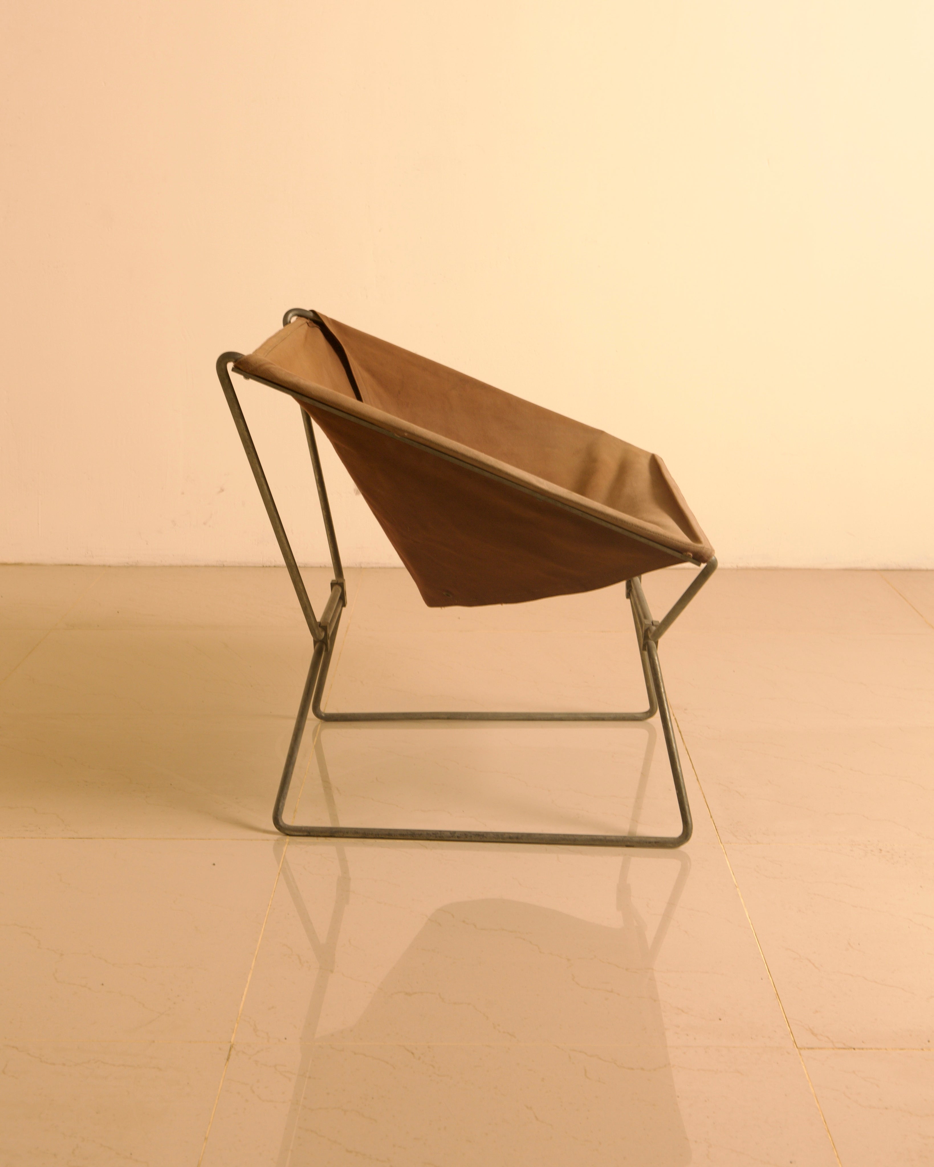 1950s Canvas Lounge Armchair - Image 5