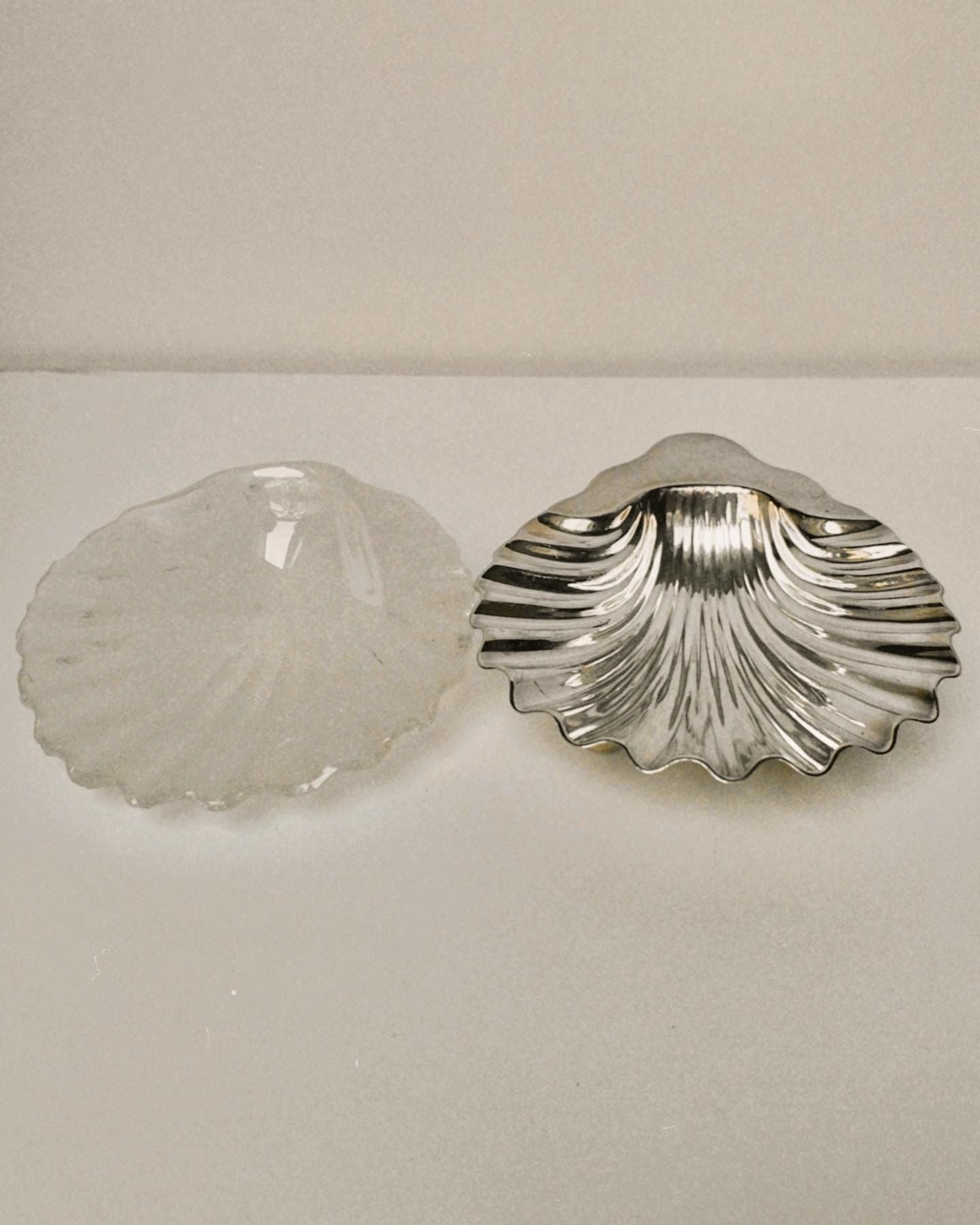 Small Silver Shell Catchall Dish - Image 2