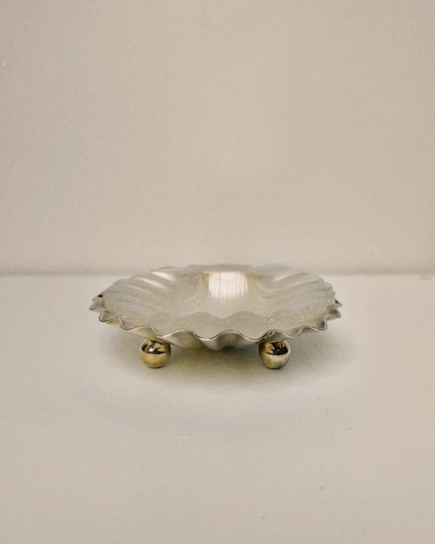 Small Silver Shell Catchall Dish - Image 3
