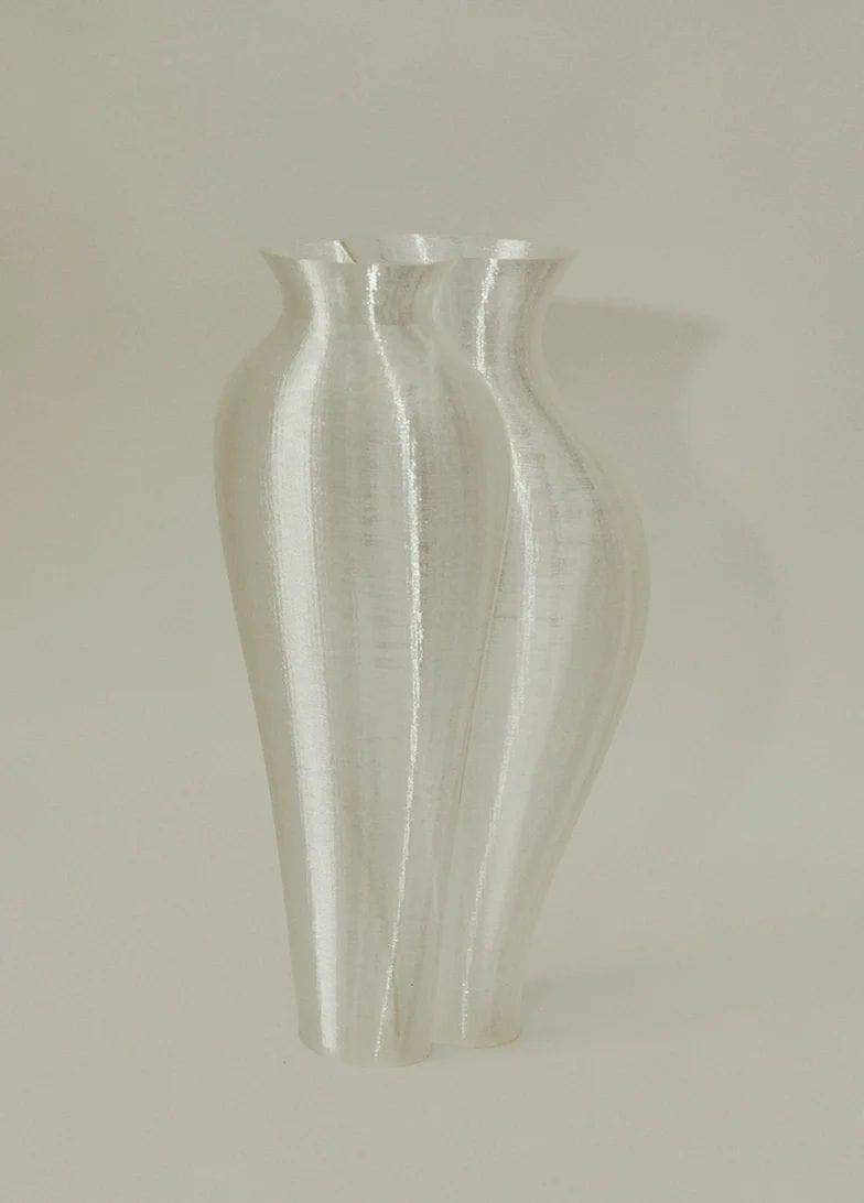 3D-Printed Sculptural Vase - Image 3